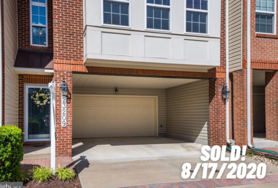 23209 Scholl Manor Way